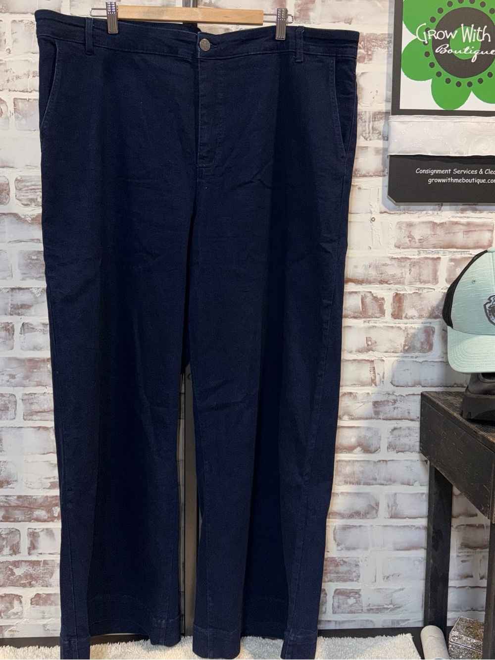 Ava & Viv Navy Wide-Leg dark wash Jeans plus size 22